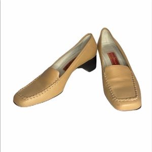Cole Haan women’s loafers shoes 9.5 GUC